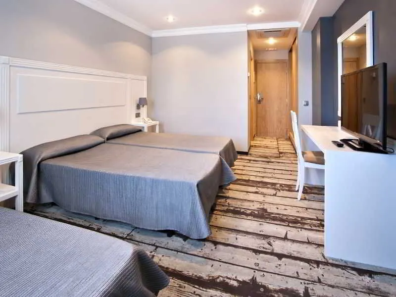 Hotell Uve Alcobendas
